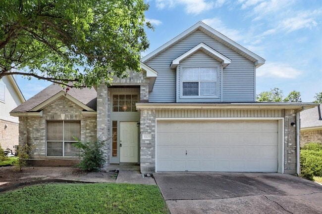 property at 17121 Valley Glen Rd