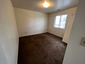 449 S 200 E in Vernal, UT - Building Photo - Building Photo