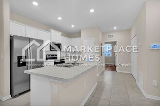 3996 Vlg Vw Ln in Orange Park, FL - Building Photo - Building Photo