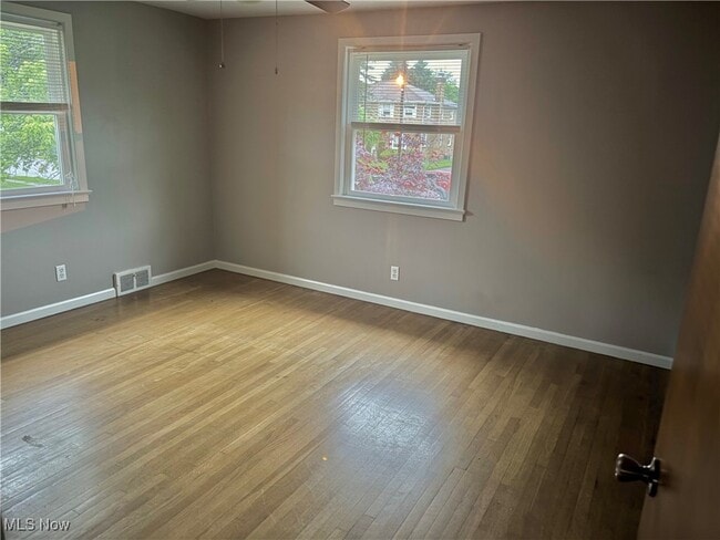 property at 514 Poplar Ave NW