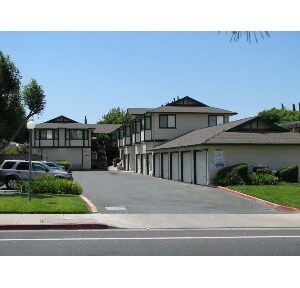 Lone Tree Apartments in Antioch, CA - Building Photo - Building Photo