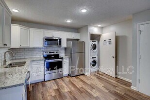 2114 Swift St in North Kansas City, MO - Building Photo