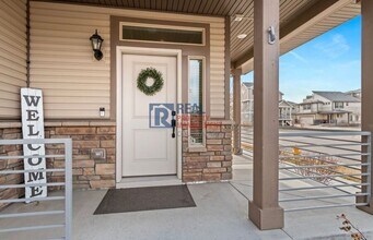 10052 Zeno St in Commerce City, CO - Building Photo - Building Photo