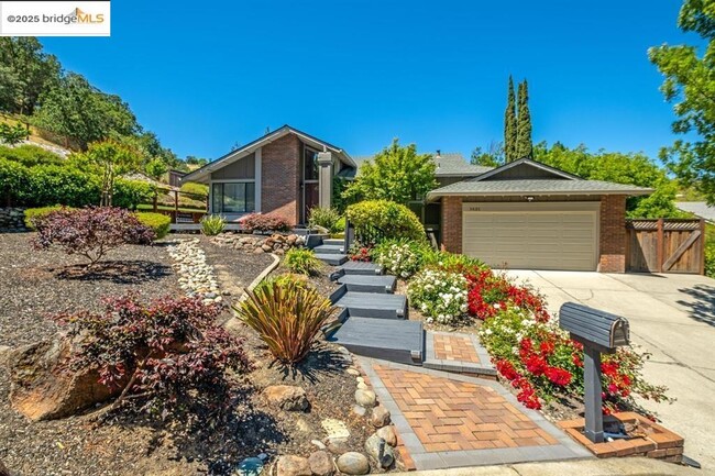 property at 1431 Huston Rd