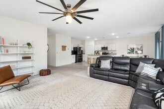 9520 W Albeniz Pl in Tolleson, AZ - Building Photo - Building Photo