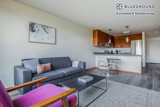 4219 S Othello St in Seattle, WA - Building Photo - Building Photo