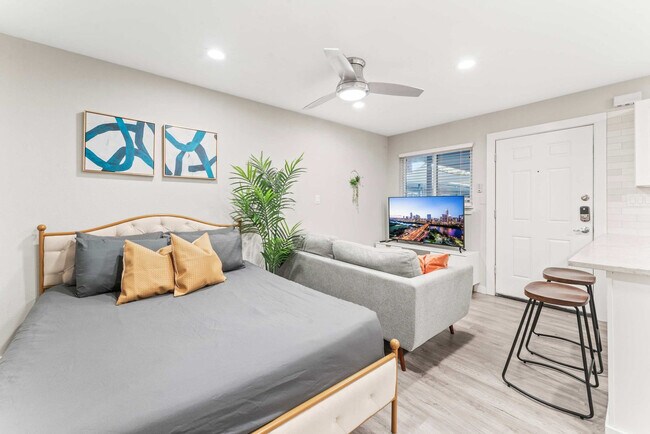 1211 W 8th St in Austin, TX - Foto de edificio - Building Photo