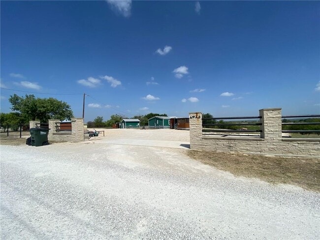 680 Grant Harris Rd in San Marcos, TX - Building Photo - Building Photo