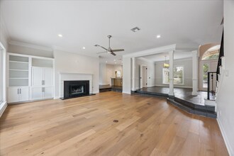 5908 Down Valley Ct in Austin, TX - Building Photo - Building Photo