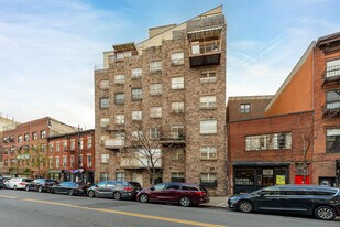 190-192 Broadway in Brooklyn, NY - Building Photo