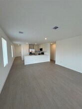 5727 Little Redwing Dr in Baytown, TX - Building Photo - Building Photo