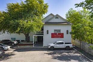 Highland Flats in Austin, TX - Building Photo