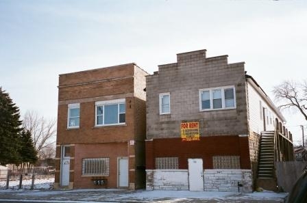 353 E Kensington Ave in Chicago, IL - Building Photo