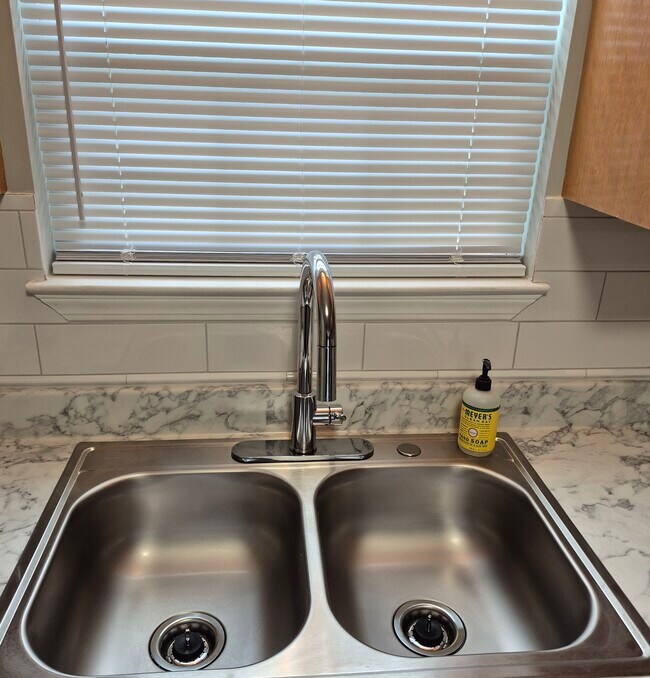 25 Lyles Rd, Unit D in Crandall, GA - Building Photo - Building Photo