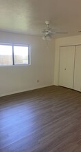 129 Crestwood Dr in Kerrville, TX - Building Photo - Building Photo