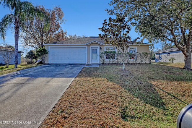 1384 Palau St SE in Palm Bay, FL - Building Photo - Building Photo