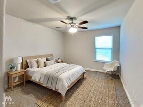 780 Rolling Terrace Cir in Granbury, TX - Foto de edificio - Building Photo