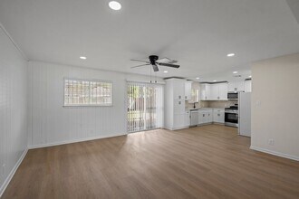 3613 Crandon St in Houston, TX - Foto de edificio - Building Photo