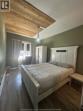 1478 Wyandotte St E in Windsor, ON - Building Photo - Building Photo