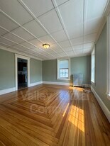 200 King St in Northampton, MA - Building Photo