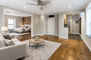 334 E 100th St, Unit 2C in New York, NY - Building Photo