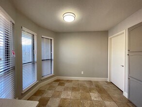 2217 Roman Ct in Arlington, TX - Building Photo - Building Photo