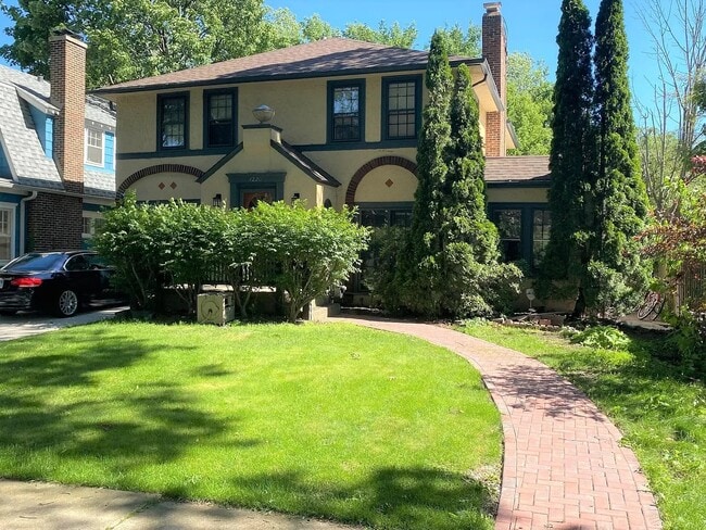 property at 1220 Grant St