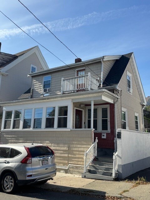 142 Hamilton Ave in Lynn, MA - Building Photo