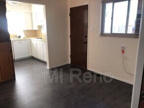 2780 Lakeside Dr in Reno, NV - Building Photo - Building Photo