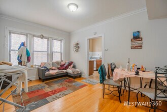 6507 N Hoyne Ave in Chicago, IL - Building Photo - Building Photo