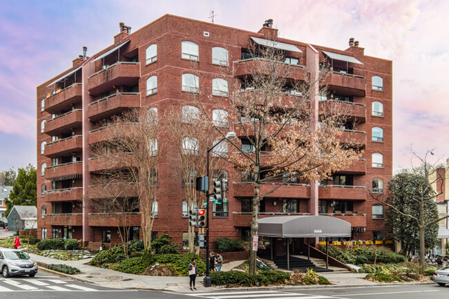 The Hastings in Washington, DC - Building Photo - Primary Photo