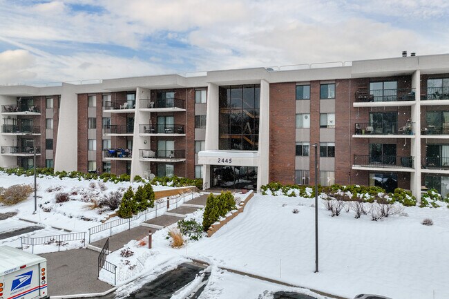 Connemara Condominiums