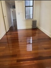 185 Menahan St in Brooklyn, NY - Building Photo - Building Photo