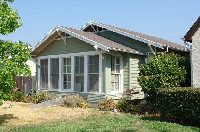 523 Kensington Dr in Fillmore, CA - Building Photo - Building Photo