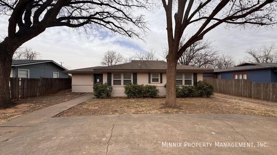 3414 38th St in Lubbock, TX - Foto de edificio