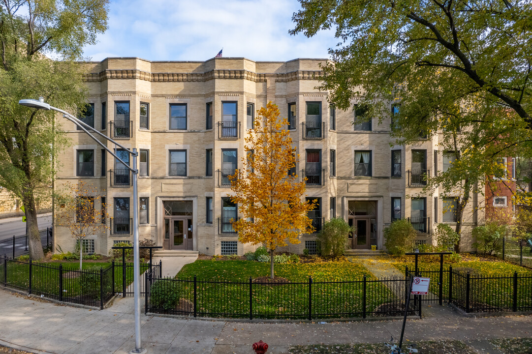 4749-4755 N Magnolia Ave in Chicago, IL - Building Photo