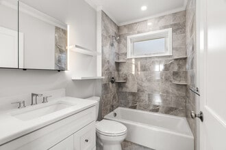 46 Winter St, Unit 2 in Medford, MA - Foto de edificio - Building Photo