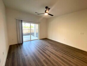 701 Saginaw Sq Blvd in Saginaw, TX - Building Photo - Building Photo