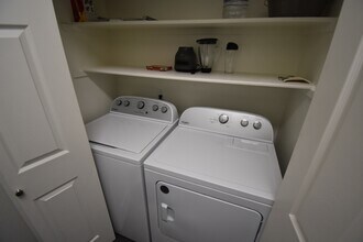 1200 E River Rd in Tucson, AZ - Building Photo - Building Photo