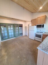 2751 S Kinney Rd in Tucson, AZ - Building Photo - Building Photo