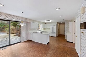 11704 Woodland Dr in Timonium, MD - Building Photo - Building Photo