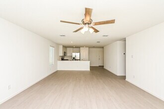 2236 Crested Saguaro St in Fort Worth, TX - Building Photo - Building Photo