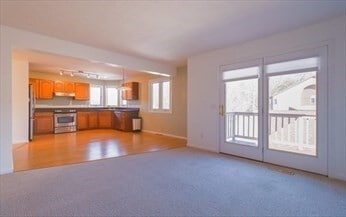 2 Pine Grove Dr in South Hadley, MA - Building Photo - Building Photo