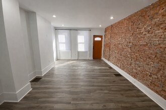 1725 Monument St in Philadelphia, PA - Building Photo - Building Photo