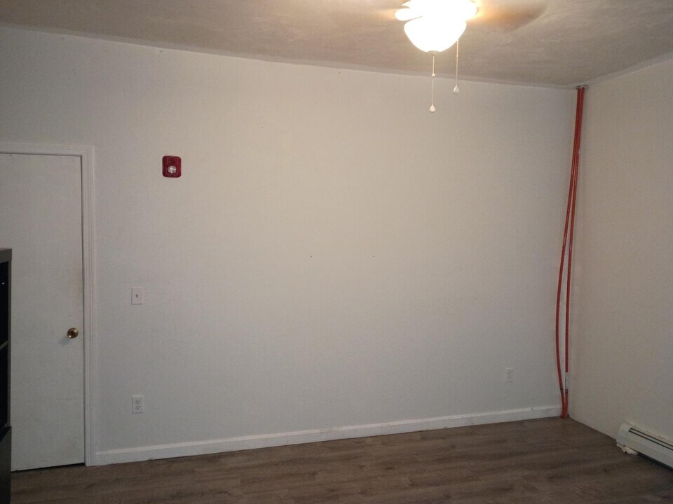 146 Chandler St, Unit 7 in Worcester, MA - Building Photo