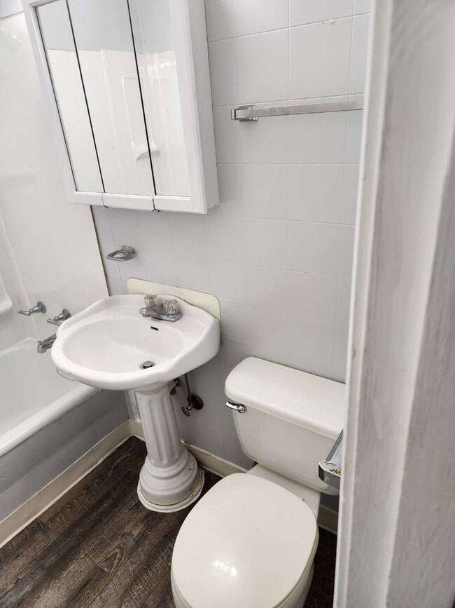 property at 1080 Kelly Dr