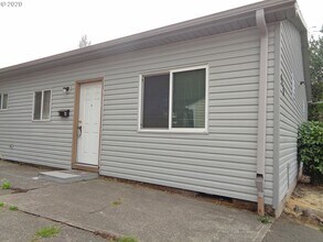 36 NE Lombard St, Unit 36 in Portland, OR - Building Photo - Building Photo
