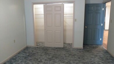 150 Leonard St, Unit 5 in Bloomsburg, PA - Building Photo - Building Photo