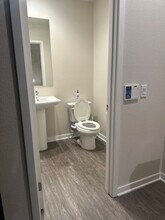 712 Highline Way in Upland, CA - Building Photo - Building Photo