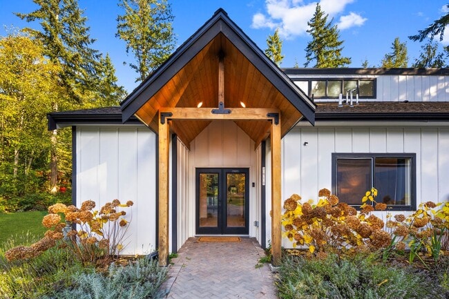 7610 220th Ave NE in Redmond, WA - Building Photo - Building Photo